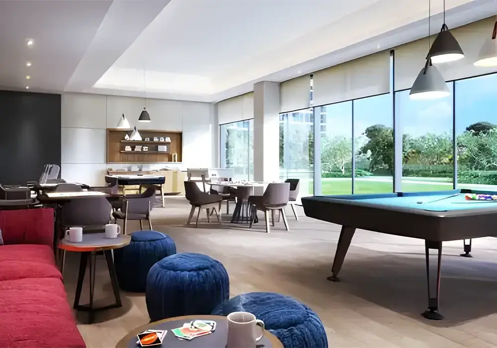 dlf privana south 4bhk